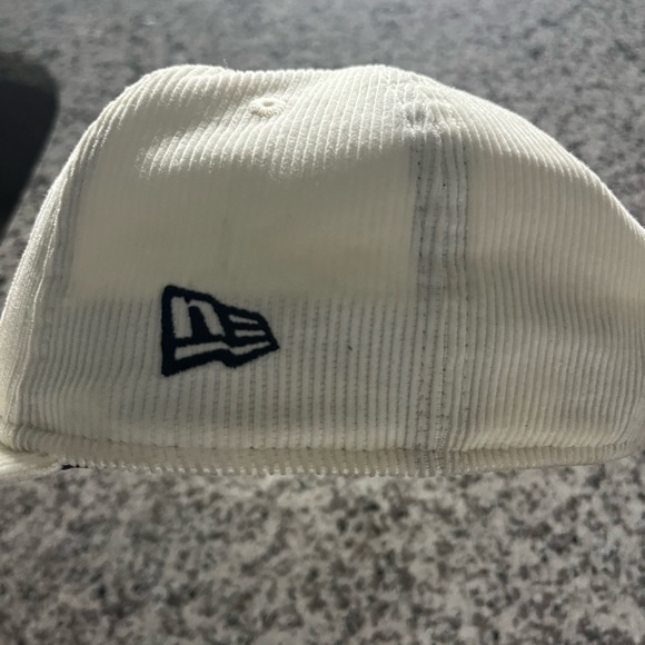 Arizona Diamondbacks New Era Golfer Corduroy SnapBack Cap - Picture 10 of 11